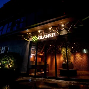 2* Kapsül Otel Glansit Kawaramachi