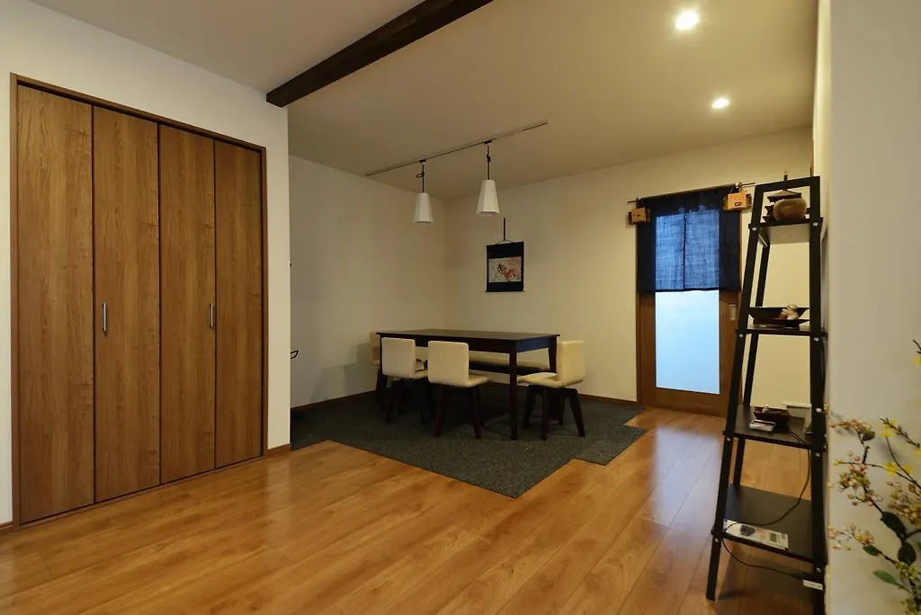 Modern House Kamo River No.1 Kyoto 0*,