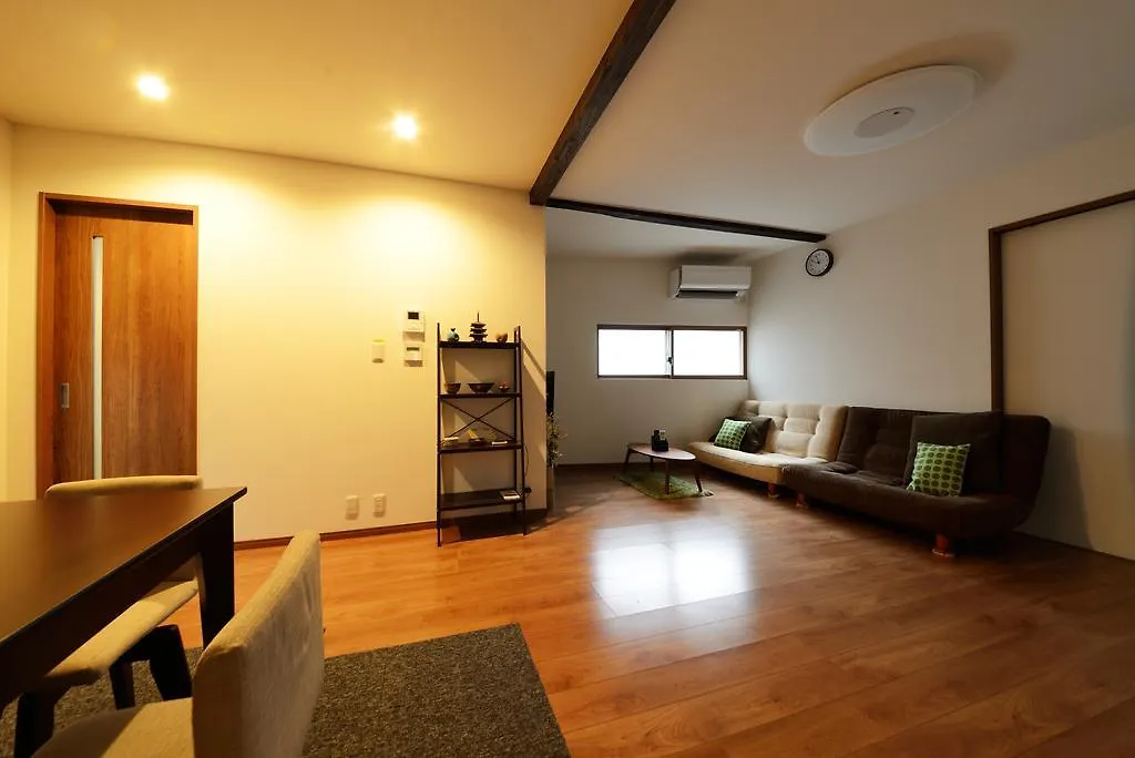 Modern House Kamo River No.1 Kyoto 0*,