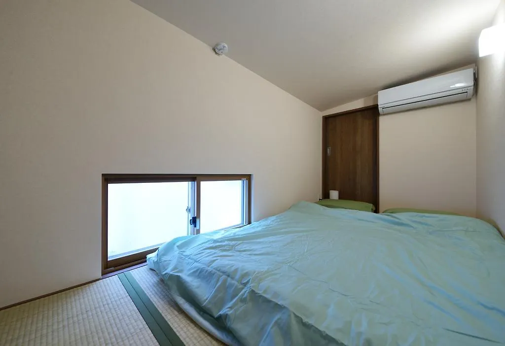 Vakantiehuis Modern House Kamo River No.1 Kyoto Japan